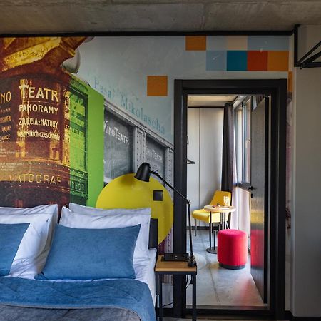 !Fest Hotel Львов Экстерьер фото