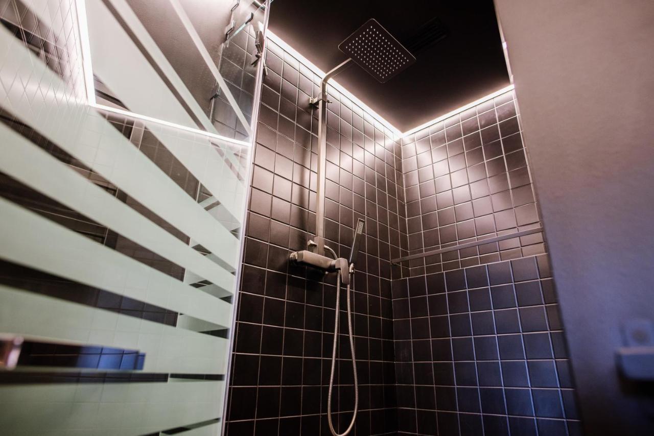 !Fest Hotel Львов Экстерьер фото
