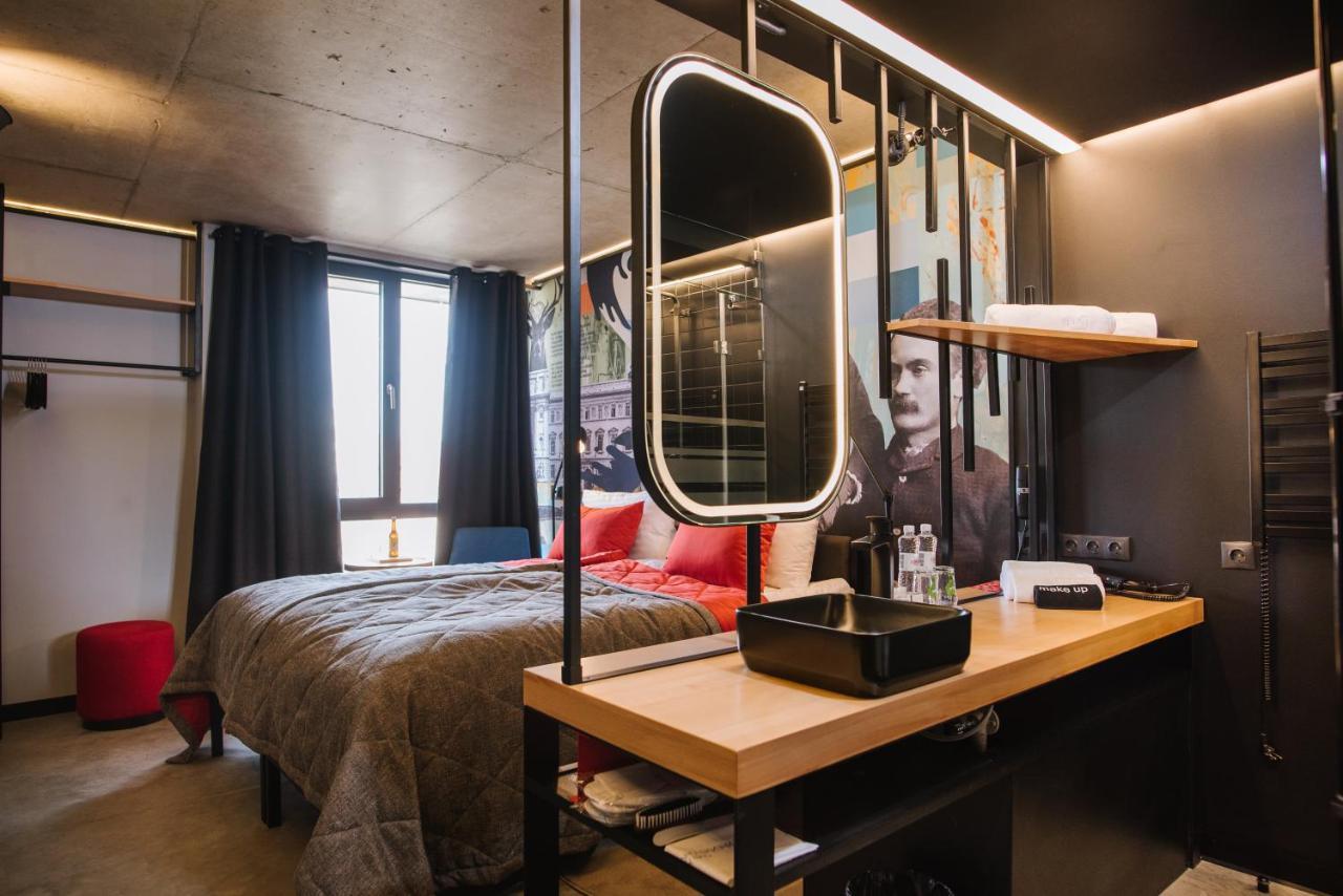 !Fest Hotel Львов Экстерьер фото