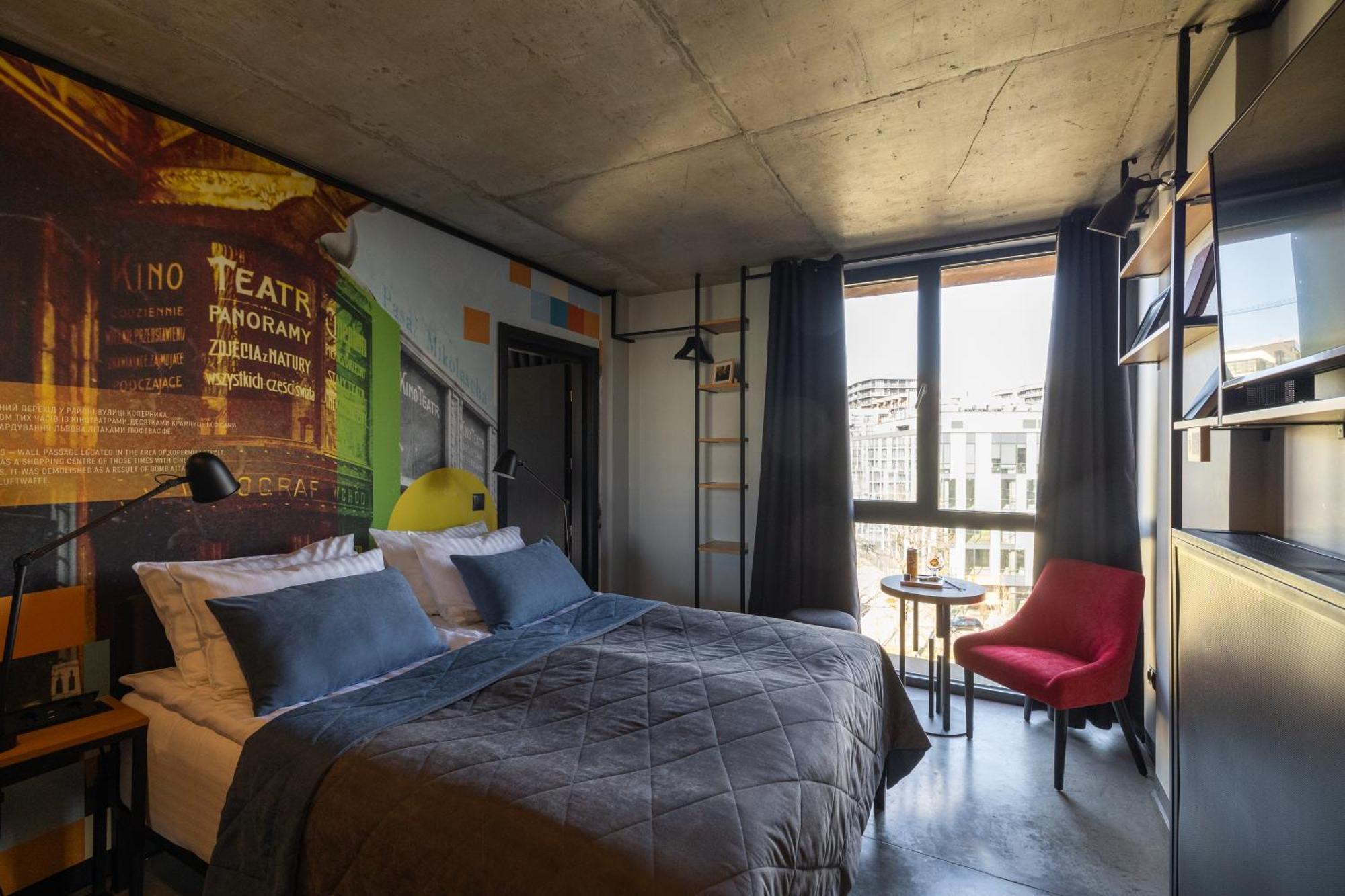 !Fest Hotel Львов Экстерьер фото